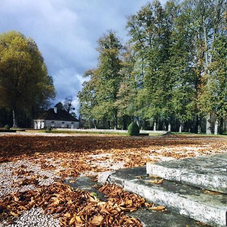 Le Château de BRESSEY&son Orangerie Exterior foto
