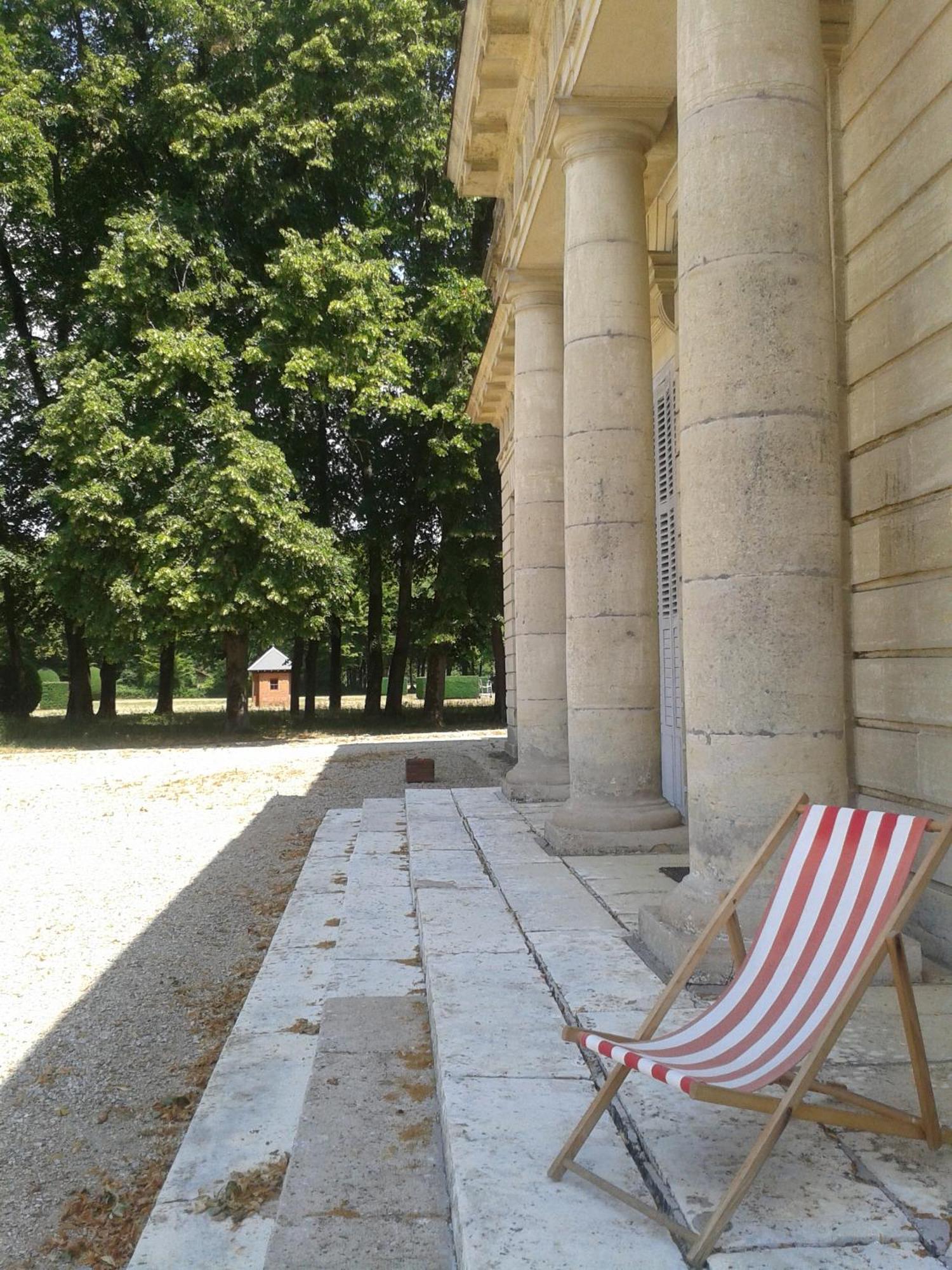 Le Château de BRESSEY&son Orangerie Exterior foto